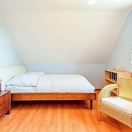 Haus-dornbusch * Vieregge